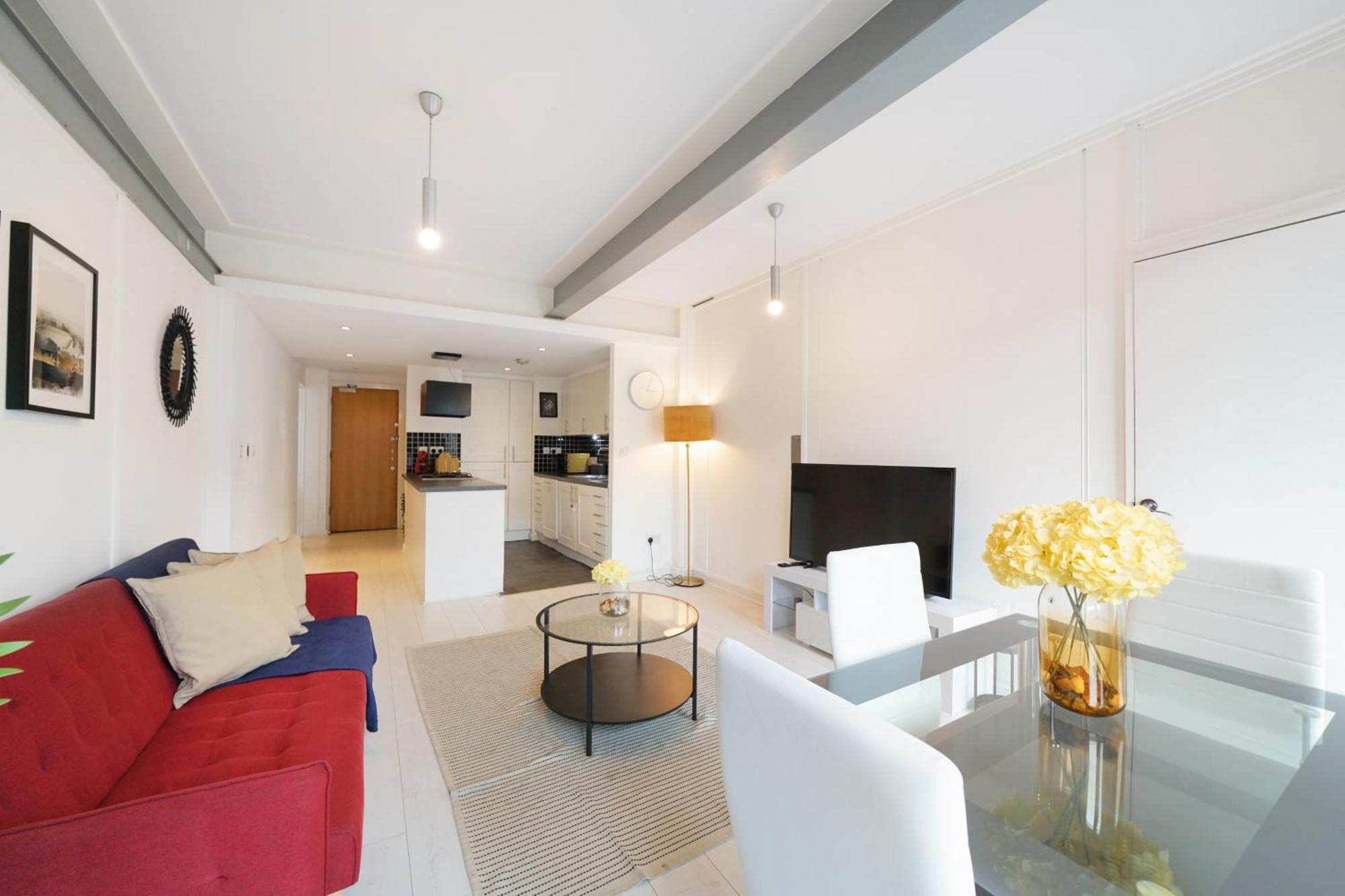 Modern Two Bed Appartamento *