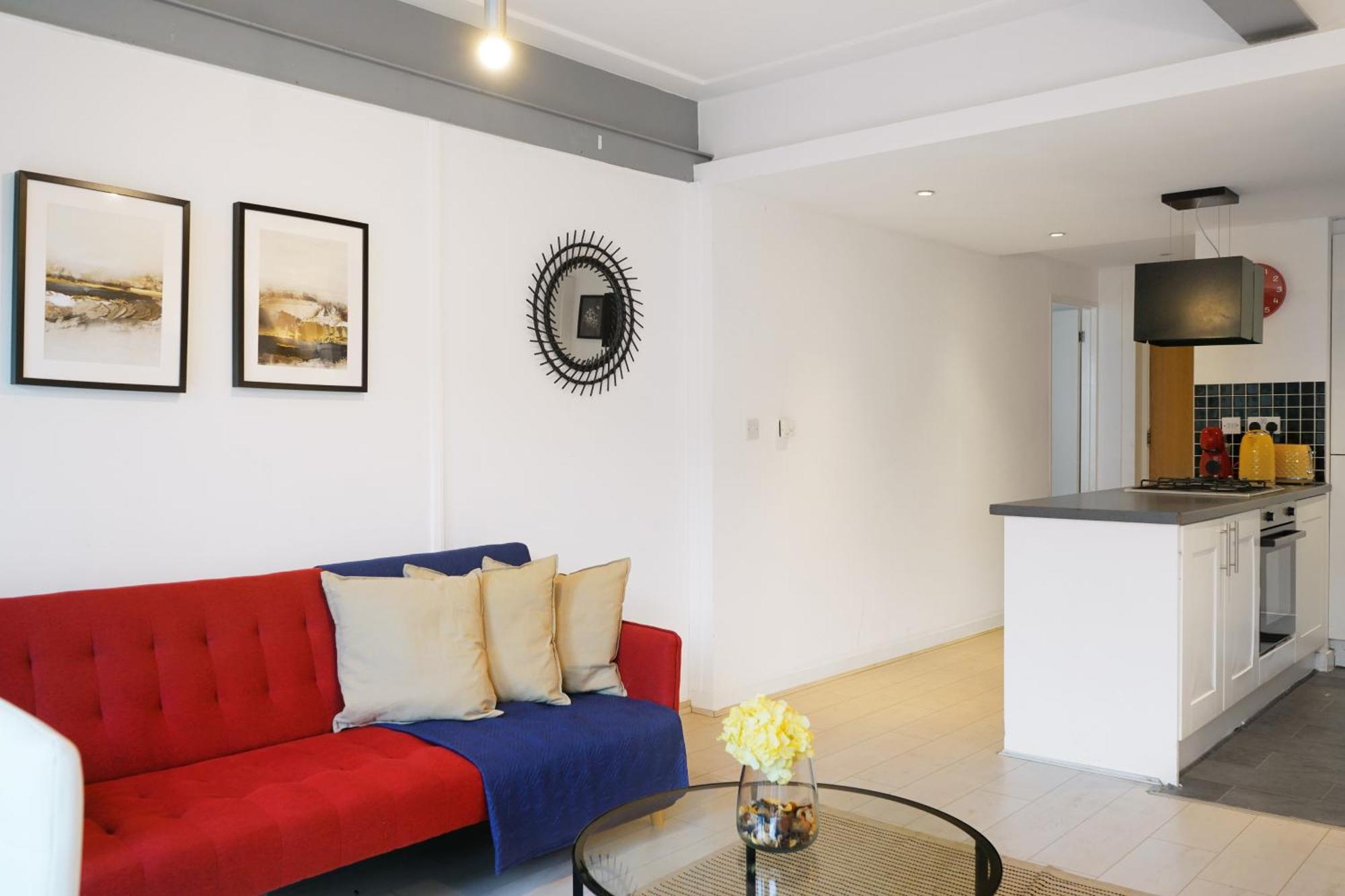 Modern Two Bed Appartamento *