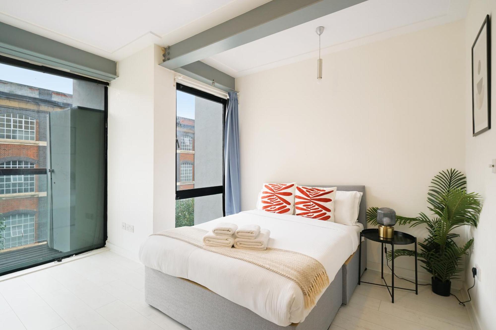 Appartamento Modern Two Bed Londra